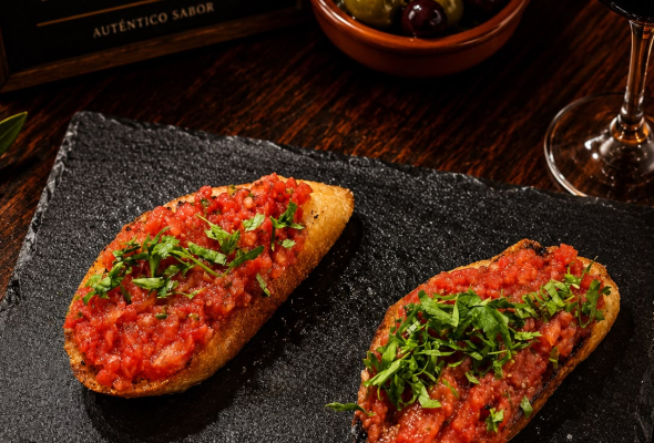pan con tapas