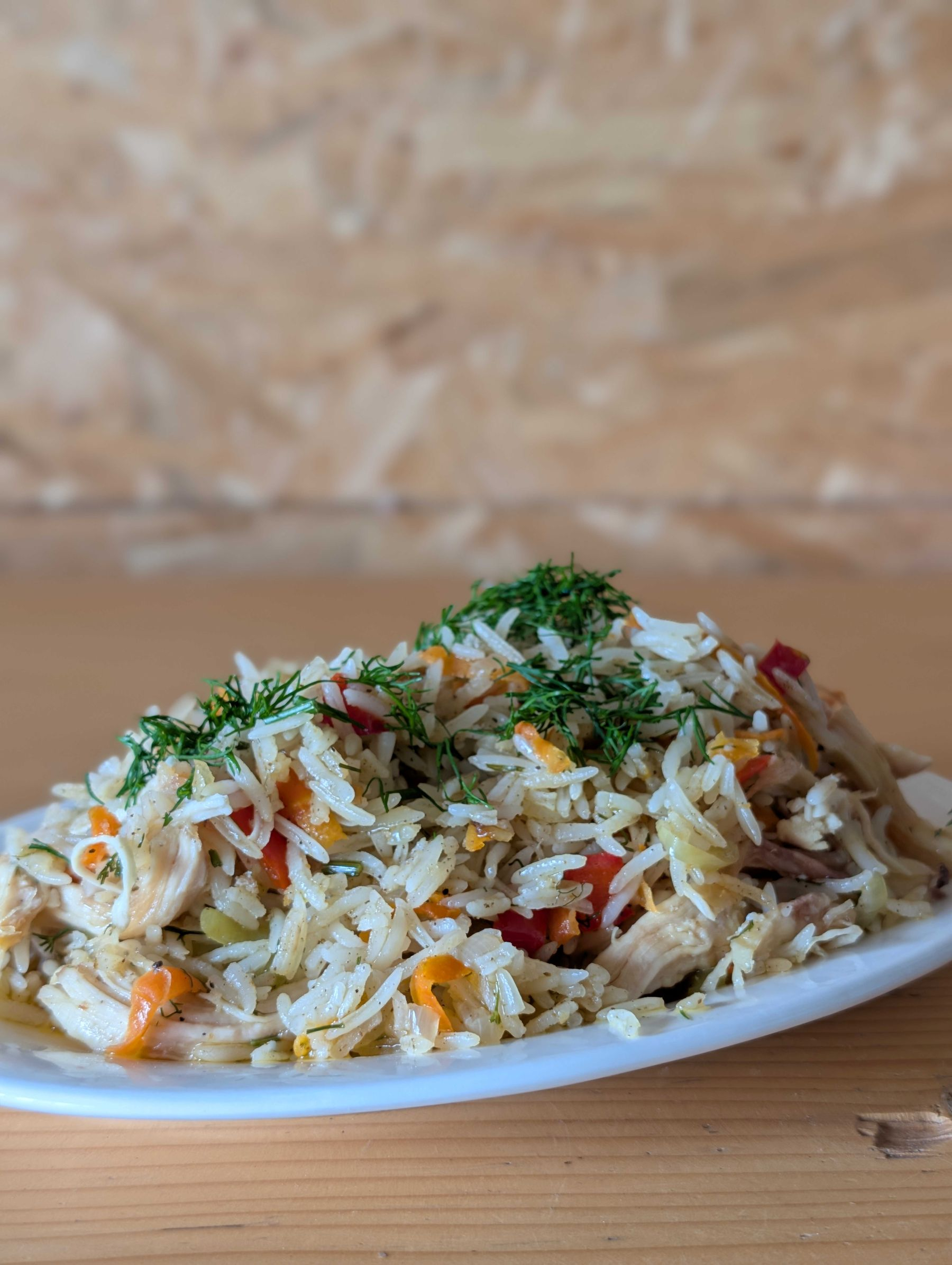 Rice with vegetables and chicken