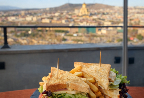 ქლაბ სენდვიჩი