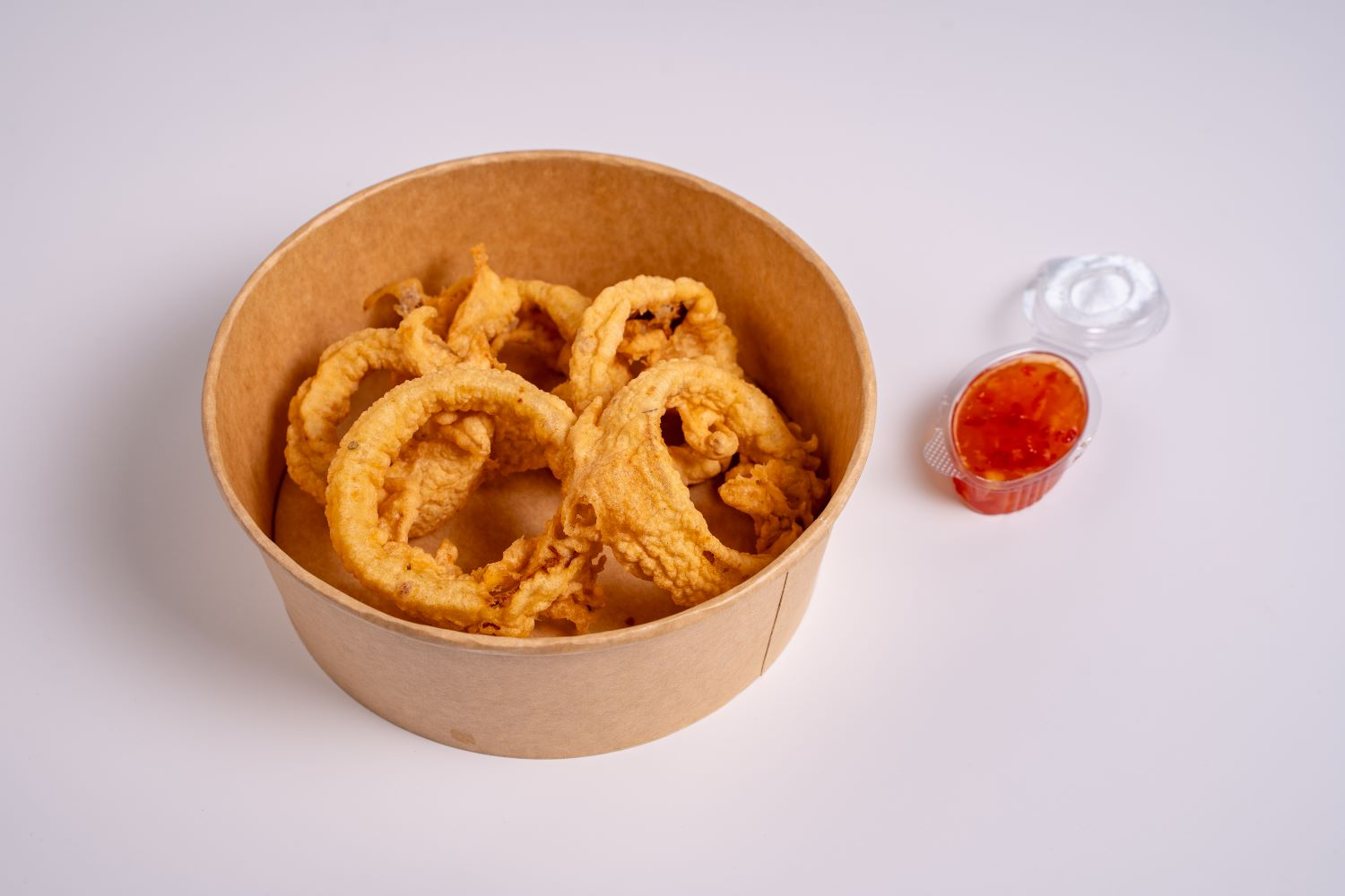 Onion Rings with Sweet Chili Sauce